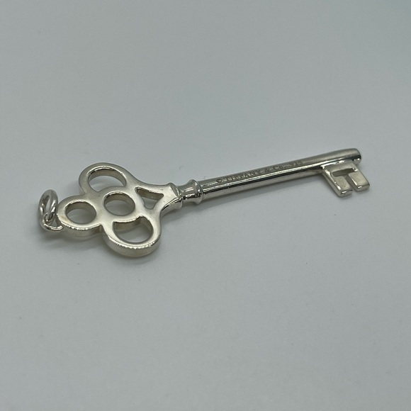Tiffany & Co. Crown Key Pendant - Picture 7 of 8
